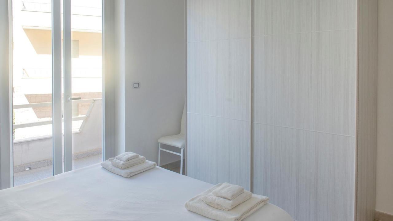 La Maddalena 20 Apartment อาลเกโร ภายนอก รูปภาพ